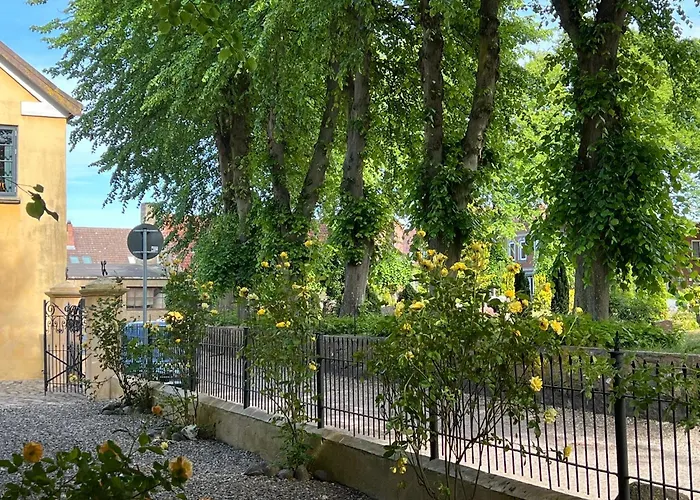 Nikolaj - Historisches Pastorat Villa *
