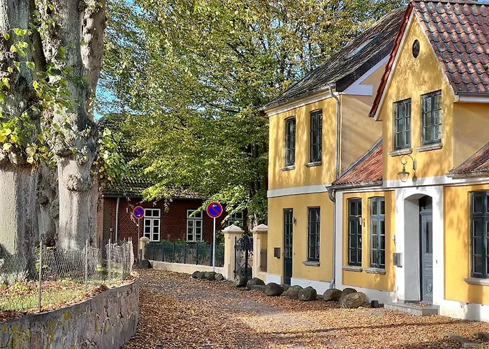 Nikolaj - Historisches Pastorat Villa Fehmarn